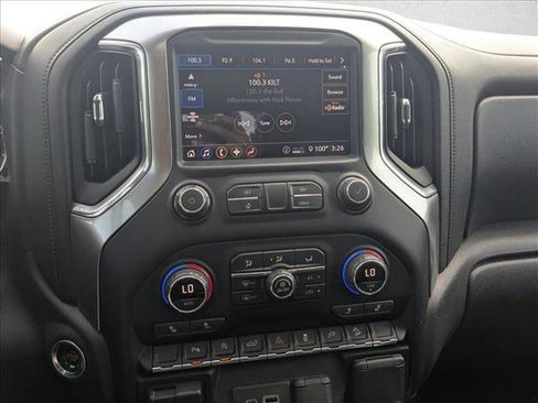 Used 2020 Chevrolet Silverado 1500 LT Trail Boss AWD/4WD image 12