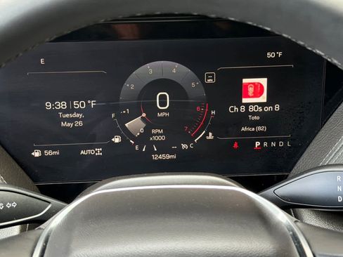 Used 2025 GMC Yukon XL Denali AWD/4WD image 28