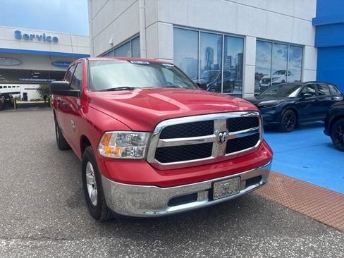 Used 2022 RAM 1500 Classic SLT RWD image 3