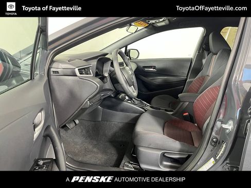 Used 2026 Toyota Corolla SE FWD image 27