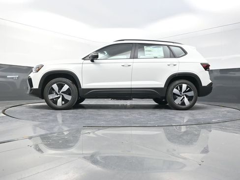 New 2026 Volkswagen Taos S image 21