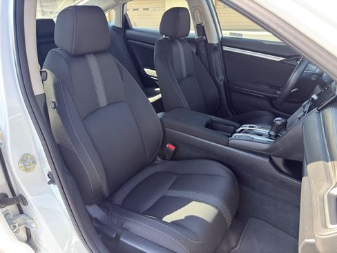 Used 2019 Honda Civic EX image 21