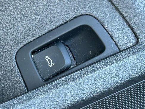 Used 2016 Audi A3 1.8T Premium image 60