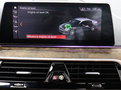 Used 2019 BMW 540i w/ Premium Package image 29