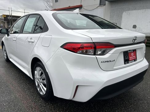Certified 2024 Toyota Corolla LE image 7