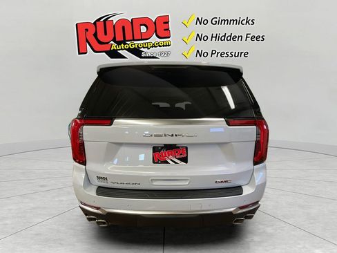 Used 2026 GMC Yukon Denali w/ Denali Reserve Package image 4