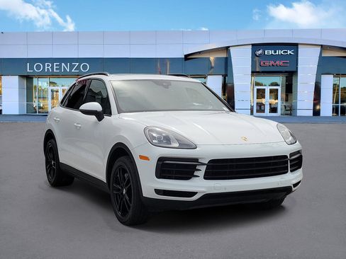 Used 2020 Porsche Cayenne AWD/4WD image 3