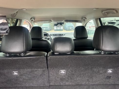 Certified 2023 Nissan Murano SV w/ SV Midnight Edition Package image 12