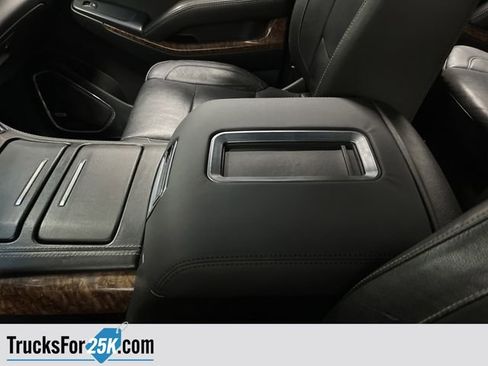 Used 2017 Chevrolet Suburban Premier image 24
