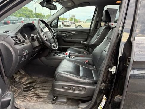 Used 2016 Honda Pilot Elite image 2