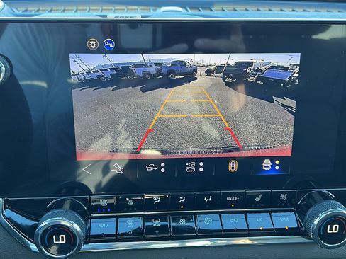 New 2026 Chevrolet Colorado ZR2 w/ Technology Package image 25