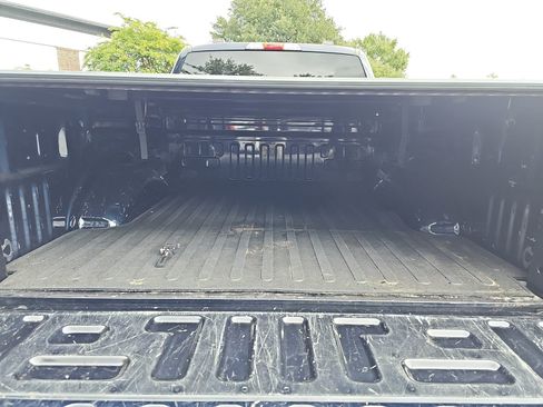 Used 2023 Ford F150 XLT RWD image 12