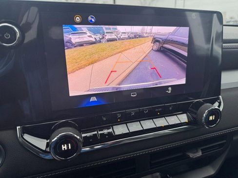 New 2025 Chevrolet Colorado LT image 37