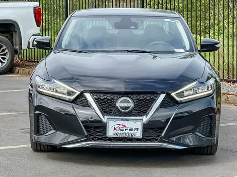 Used 2023 Nissan Maxima SV w/ Floor Mat Group image 8
