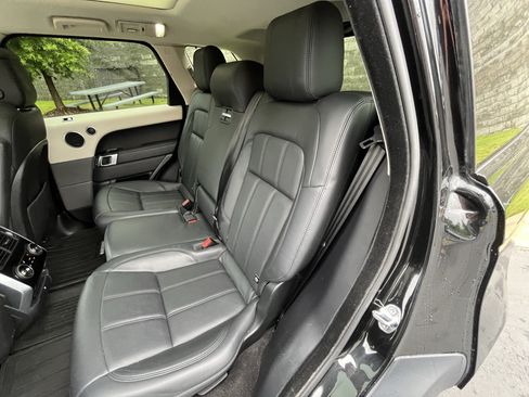 Used 2022 Land Rover Range Rover Sport HSE Silver Edition AWD/4WD image 28