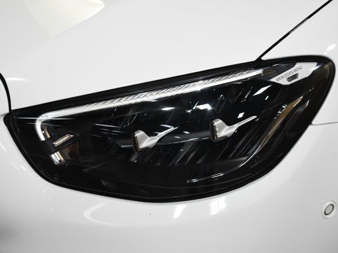 Used 2023 Mercedes-Benz E 450 Coupe image 57