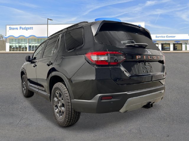 New 2026 Honda Pilot TrailSport image 4