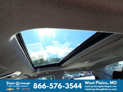 Used 2025 Hyundai Elantra SEL FWD image 26
