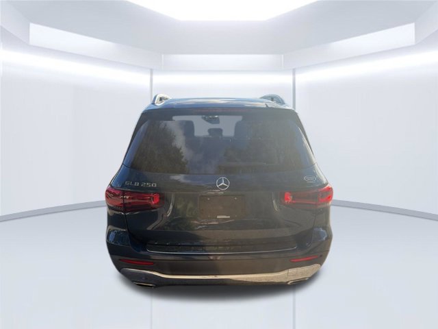 Used 2022 Mercedes-Benz GLB 250 image 7