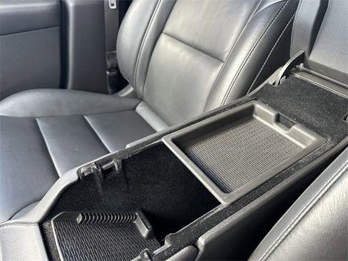 Used 2022 Cadillac XT4 Luxury w/ Cold Weather Package image 26