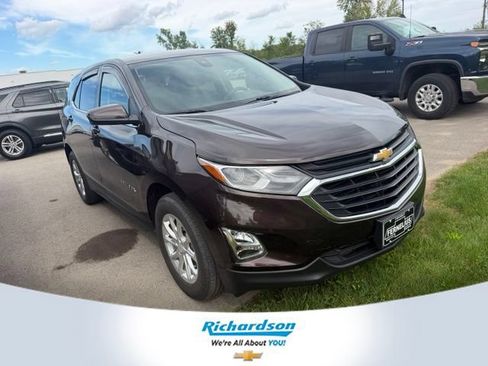 Used 2020 Chevrolet Equinox LT w/ Driver Convenience Package AWD/4WD image 1