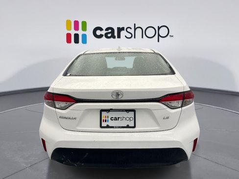 Used 2024 Toyota Corolla LE FWD image 4