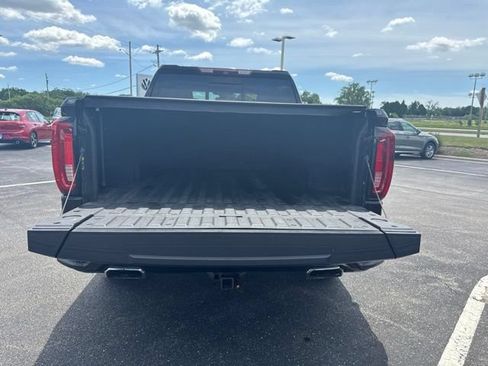 Used 2019 GMC Sierra 1500 Denali w/ Denali Ultimate Package AWD/4WD image 10