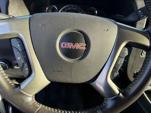Used 2019 GMC Savana 2500 w/ Driver Convenience Package image 14