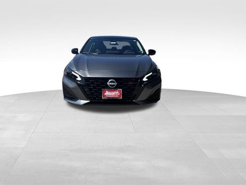 New 2026 Nissan Altima 2.5 SR FWD image 8