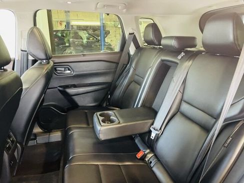 Used 2023 Nissan Rogue SV w/ SV Premium B Package AWD/4WD image 14