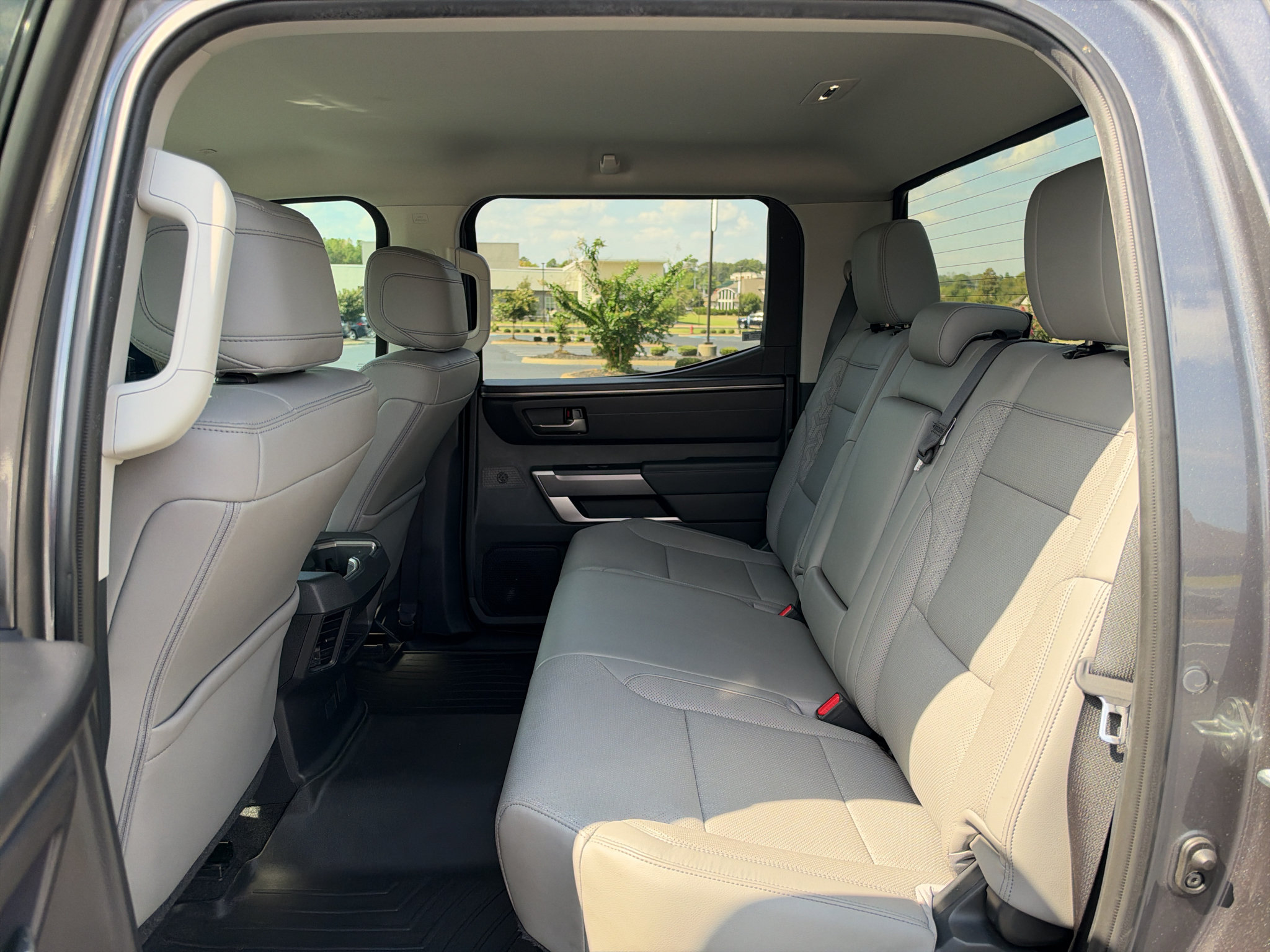 Used 2023 Toyota Tundra SR5 w/ SR5 Premium Package AWD/4WD image 13