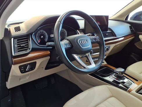 Used 2023 Audi Q5 2.0T Premium Plus w/ Premium Plus Package AWD/4WD image 9