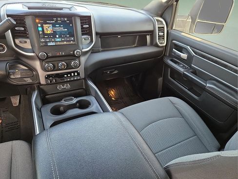 Used 2024 RAM 2500 Big Horn w/ Off Road Package image 12