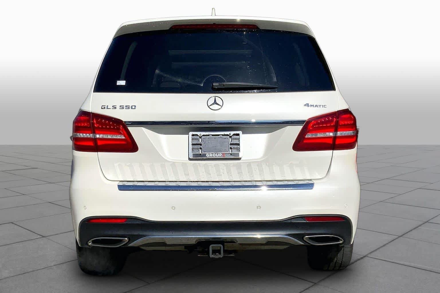 Used 2017 Mercedes-Benz GLS 550 4MATIC image 5