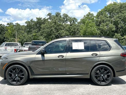 Used 2025 BMW X7 M60i AWD/4WD image 12