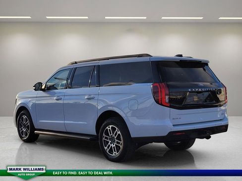 Used 2025 Ford Expedition Max Active image 6