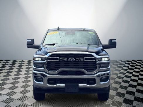 Used 2025 RAM 2500 Big Horn AWD/4WD image 2