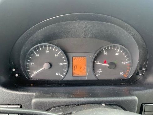 Used 2016 Mercedes-Benz Sprinter 3500 image 15