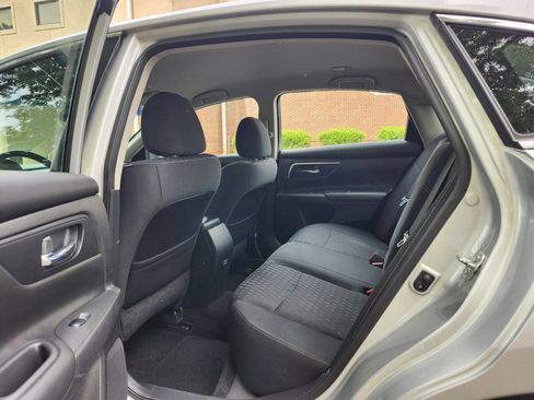 Used 2018 Nissan Altima 2.5 S w/ S Convenience Package image 5