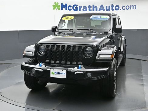 Used 2022 Jeep Wrangler Unlimited Sahara image 5