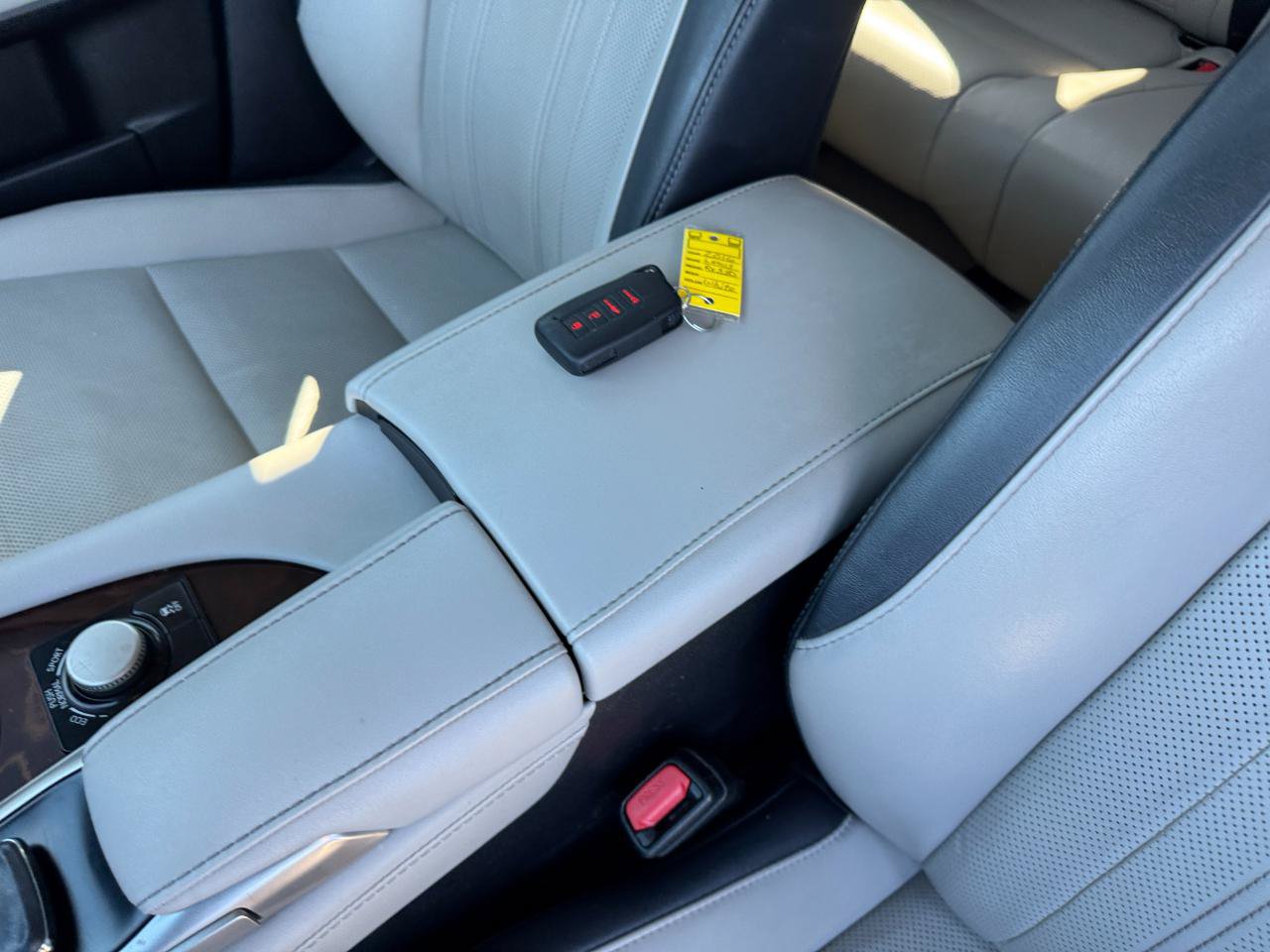 Used 2016 Lexus RX 350 FWD w/ Premium Package image 28
