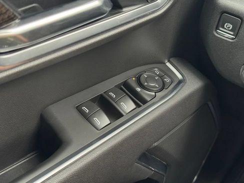 Used 2026 Chevrolet Silverado 1500 LT AWD/4WD image 32