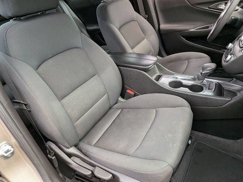 Used 2025 Chevrolet Malibu LT FWD image 27