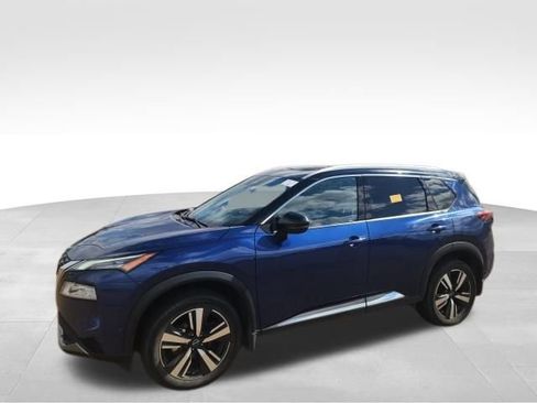 Used 2023 Nissan Rogue SL w/ SL Premium Package image 5