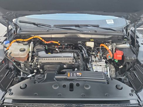 Used 2025 Lincoln Nautilus Reserve image 32