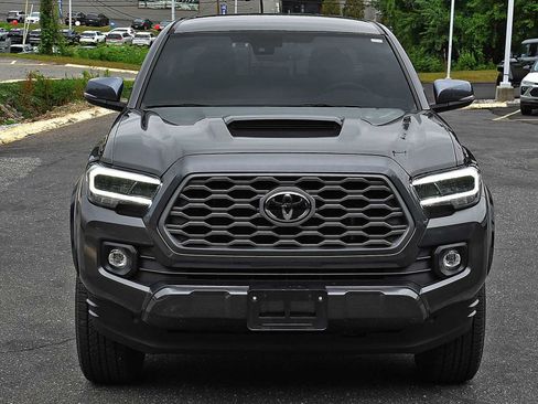 Used 2023 Toyota Tacoma TRD Sport w/ Technology Package AWD/4WD image 5