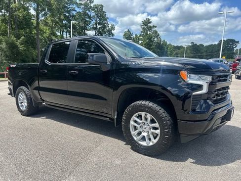 Used 2024 Chevrolet Silverado 1500 RST w/ Protection Package AWD/4WD image 9