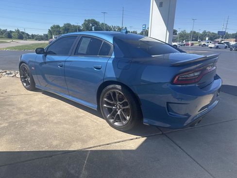 Used 2022 Dodge Charger Scat Pack w/ Plus Group RWD image 5