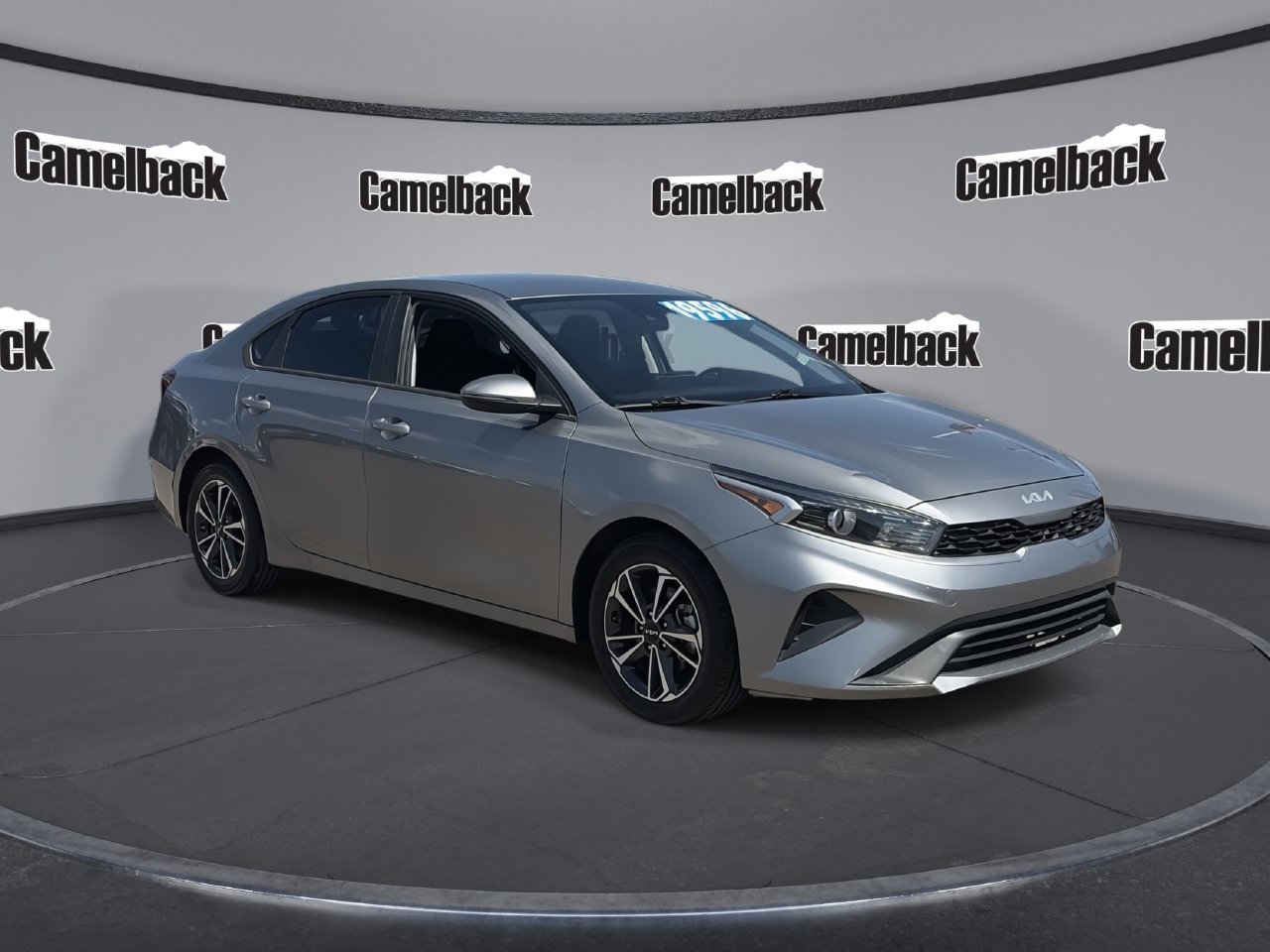 Used 2023 Kia Forte LXS w/ LXS Technology Package FWD image 1