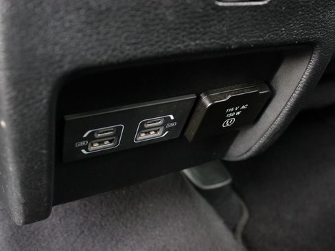 Used 2022 Jeep Cherokee Latitude Lux AWD/4WD image 23